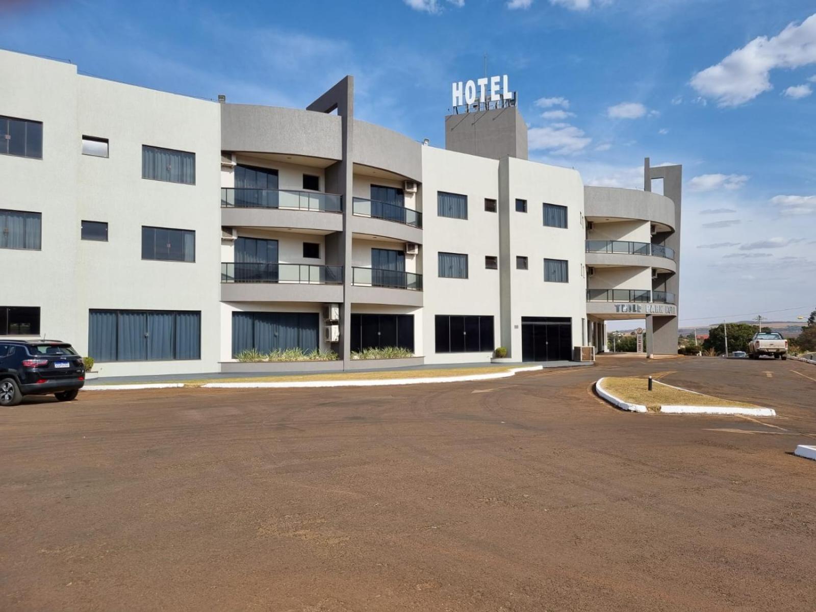 Thile Park Hotel Jatai Exterior photo